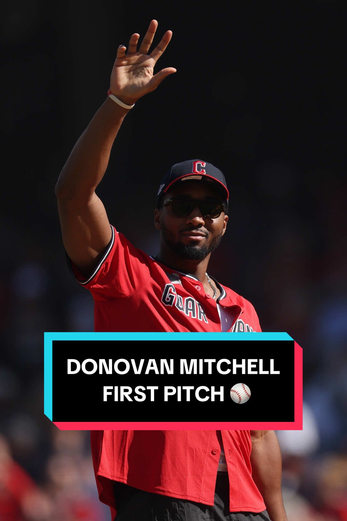 Cleveland Cavaliers star Donovan Mitchell tosses the first pitch ahead of ALCS Game 3 🕷️