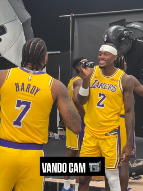 Vando brought his camcorder to Media Day 😂 