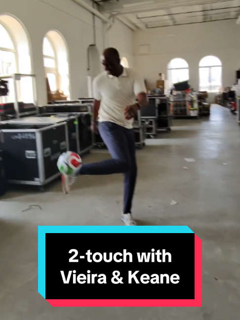 You’re playing two-touch with a couple of football legends 👀
