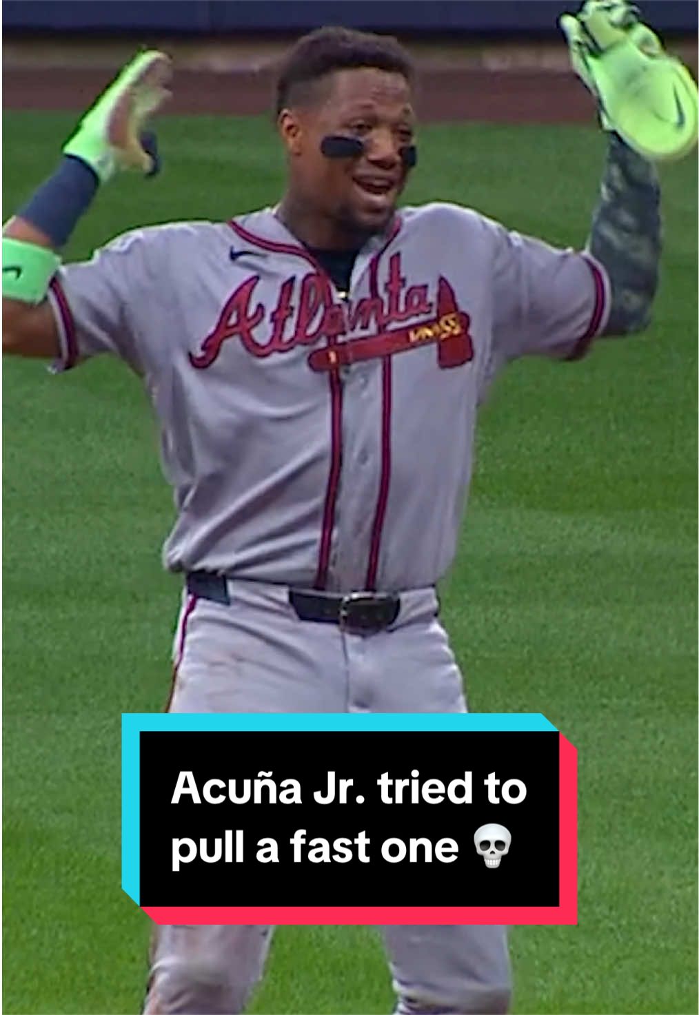 Ronald Acuña Jr. tried a delayed steal against his former teammate William Contreras