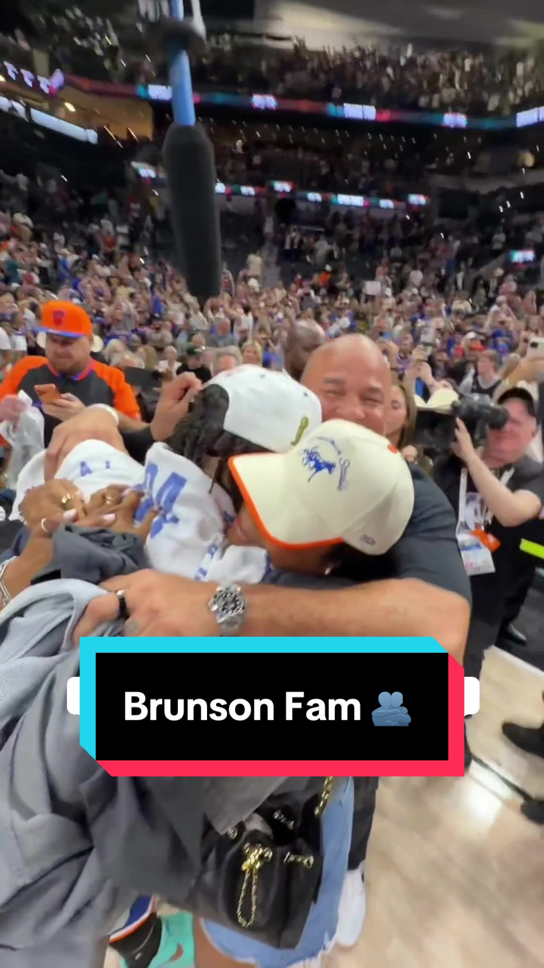 A night the Brunson family will never forget ❤️