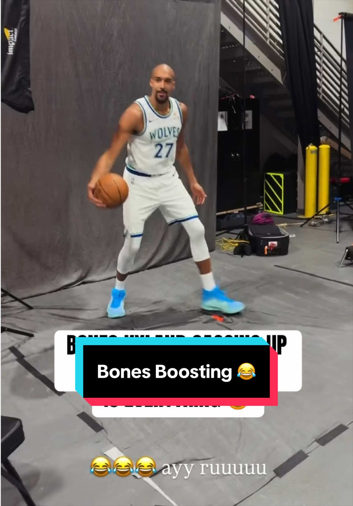 Bones was geeked 😂🤣 