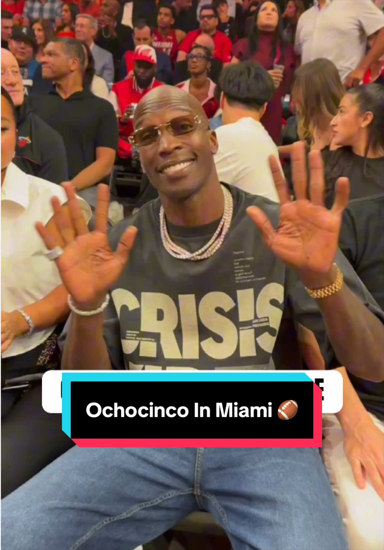 Chad Ochocinco posted up in Miami for the home opener! 🔥 
