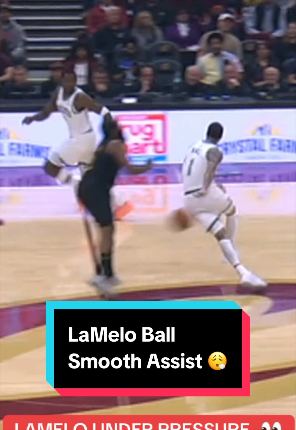 LaMelo Ball cooking early in the game 👏🔥 