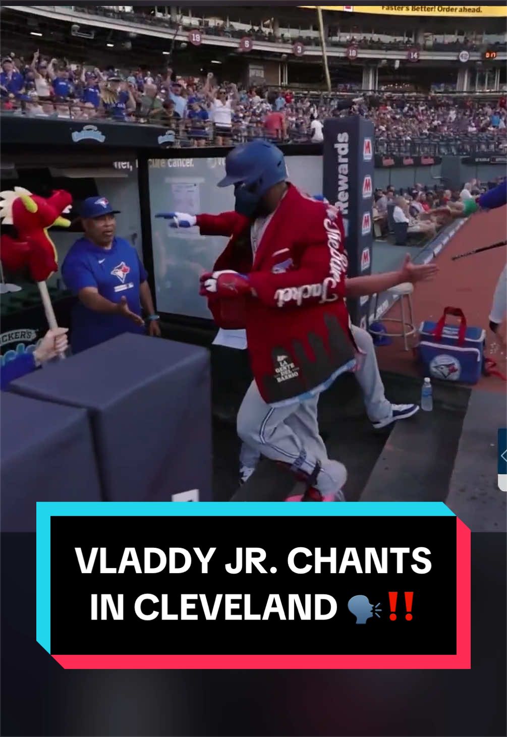 Toronto fans made their presence known in Cleveland after Vladimir Guerrero Jr. hit a 3-run jack 😤 