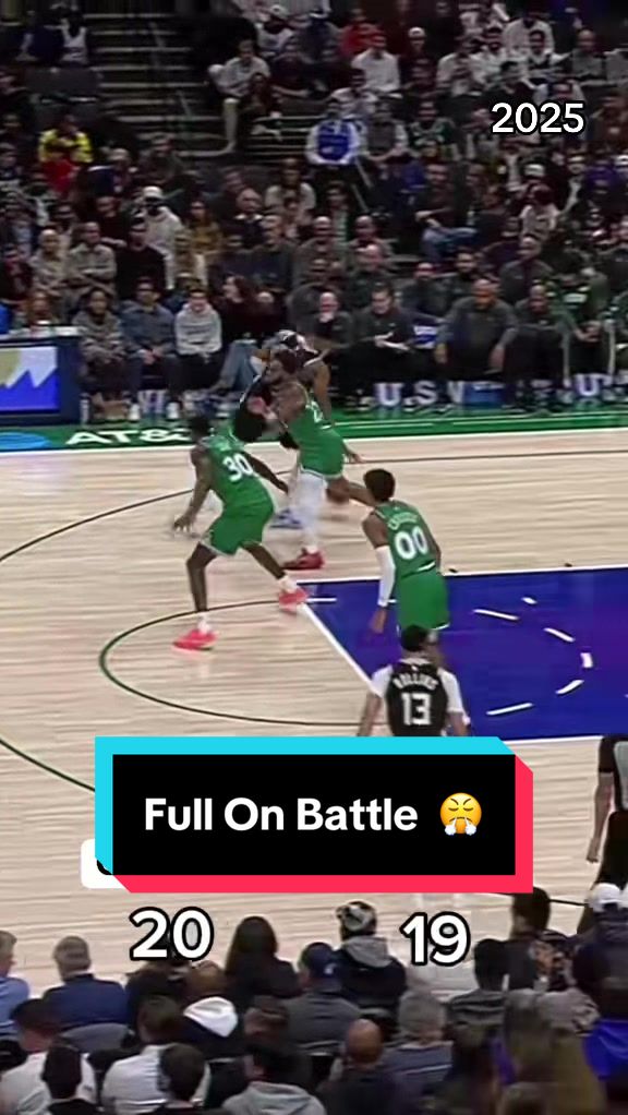 When Coop and Giannis went head to head 🤯 💪 