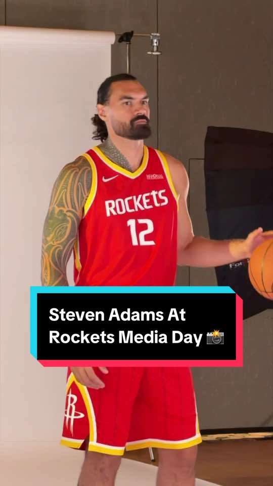Steven Adams is ready for Year 14 with the Rockets 👏 