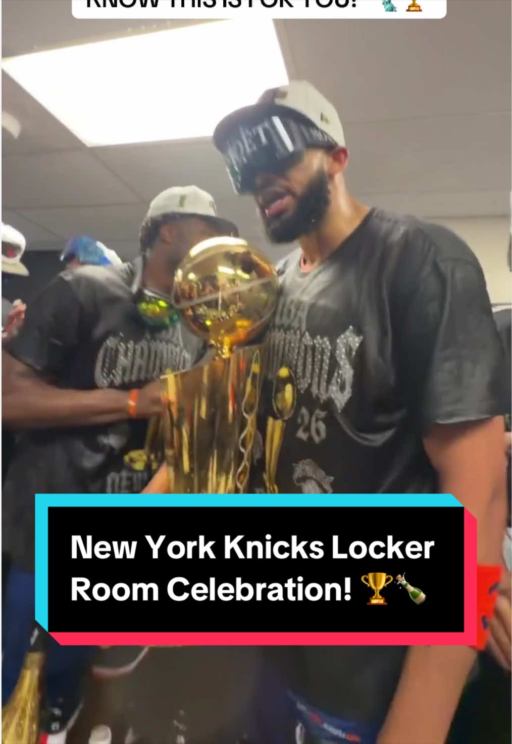 When the @New York Knicks brought the Larry O’Brien trophy back to NYC, marking their first championship in 53 Years! 🏆🔥 What a HISTORIC run! 🙌 