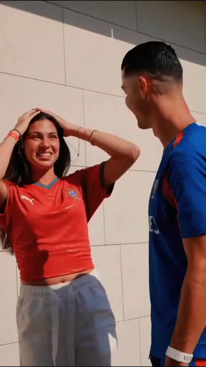 I can't believe this is real 🥺 Today I had the chance to meet my great idol, Cristiano Ronaldo. The person who not only inspired me to start playing football, but also the one who gave me the motivation to work hard, believe in myself, and never give up. A true inspiration to so many people. This is a day I will never forget. Thank you Ronaldo for being so kind, thank you Portugal for the warm welcome, thank you Michiel for always being there for me, and a very big thanks to all of you for supporting me every single day. 