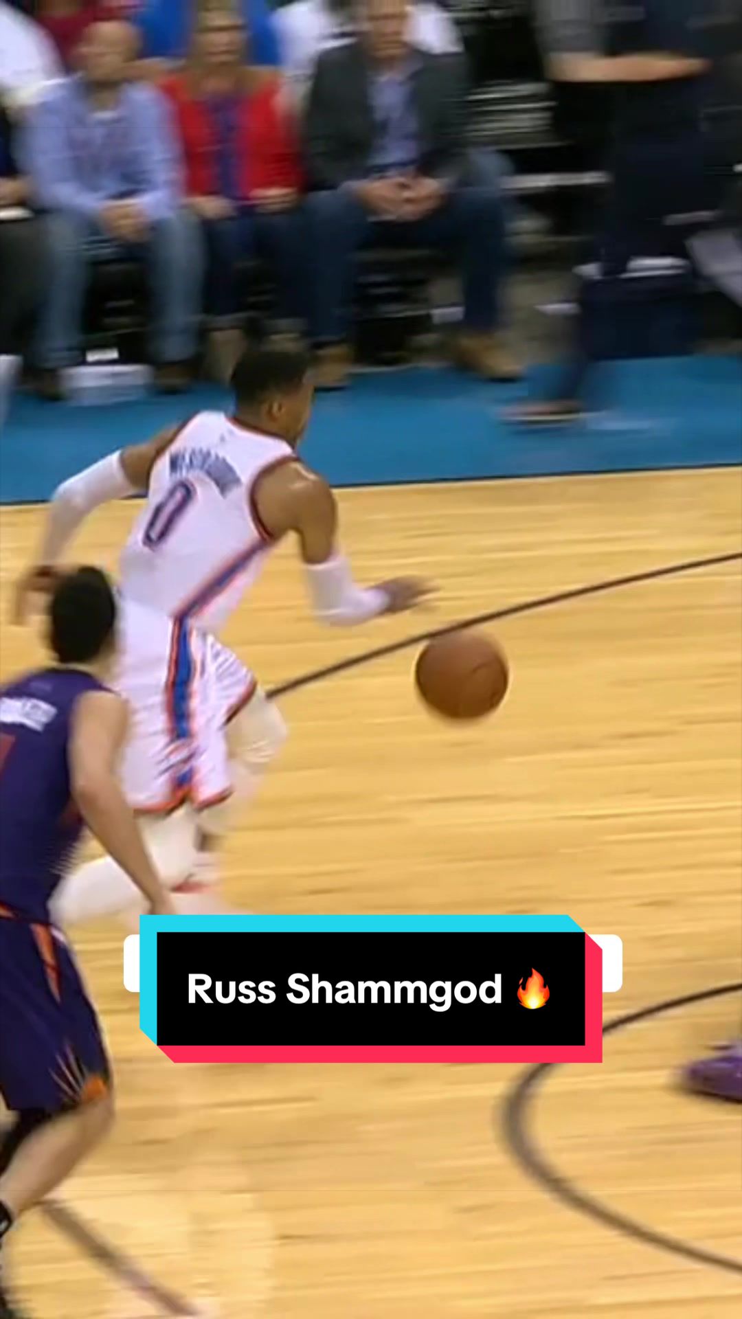This 2016 Shammgod was one of the nastiest handles of Russ' career 🤯 