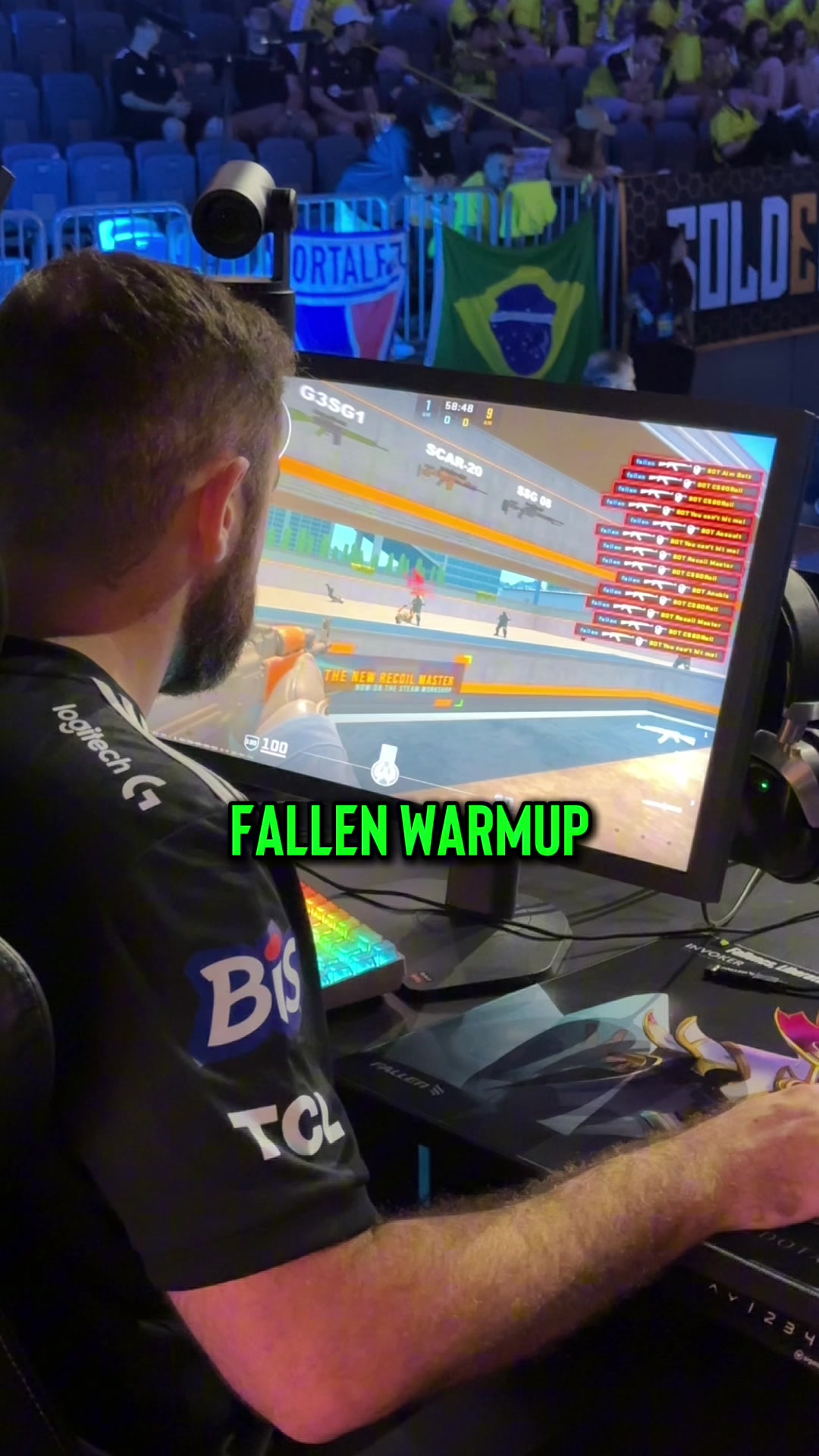 @GABRIELFALLENCS warming up before the match 🔥 