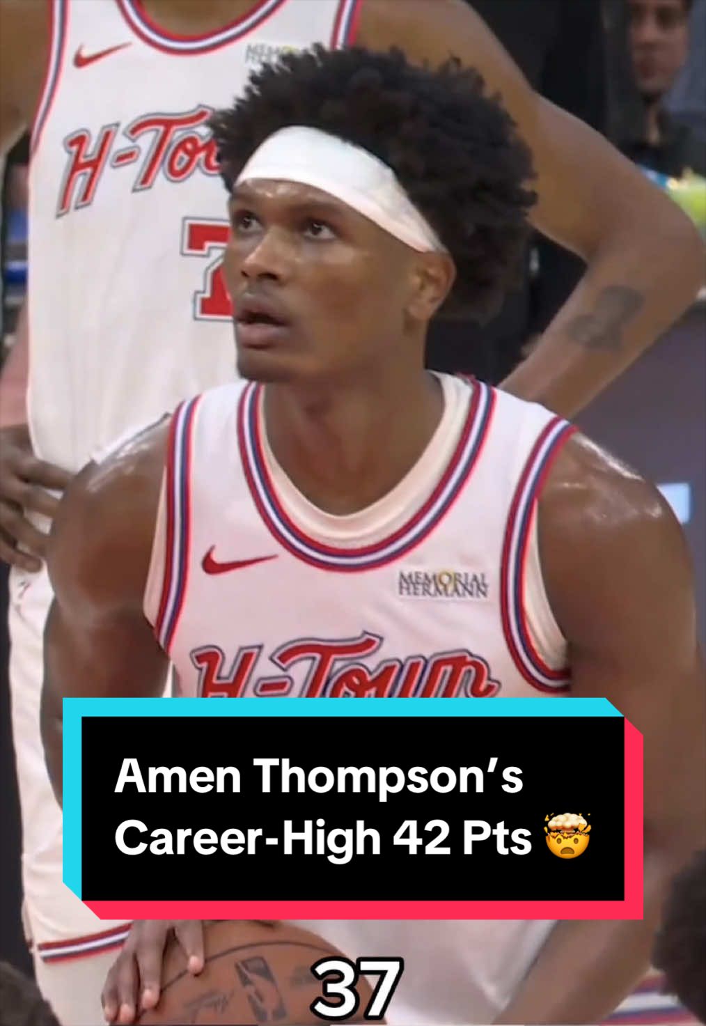 Amen Thompson reaching an IMPRESSIVE career-high in just his second season! 🔥💪 