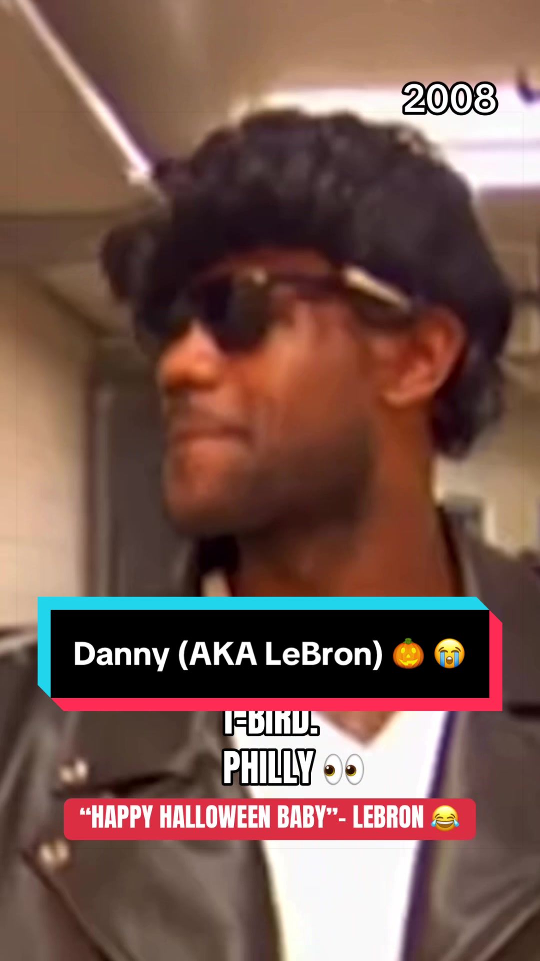 … 😭 LeBron was feeling this Halloween Costume 🎃 