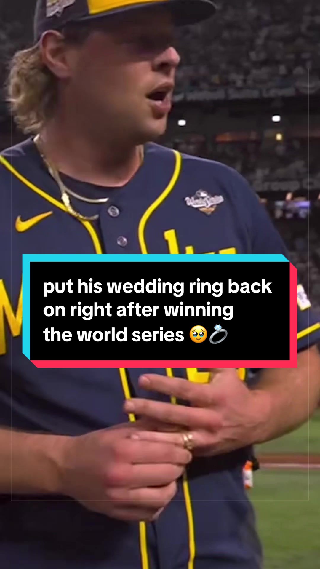 Trevor Megill has his priorities straight 🙂‍↕️💍 