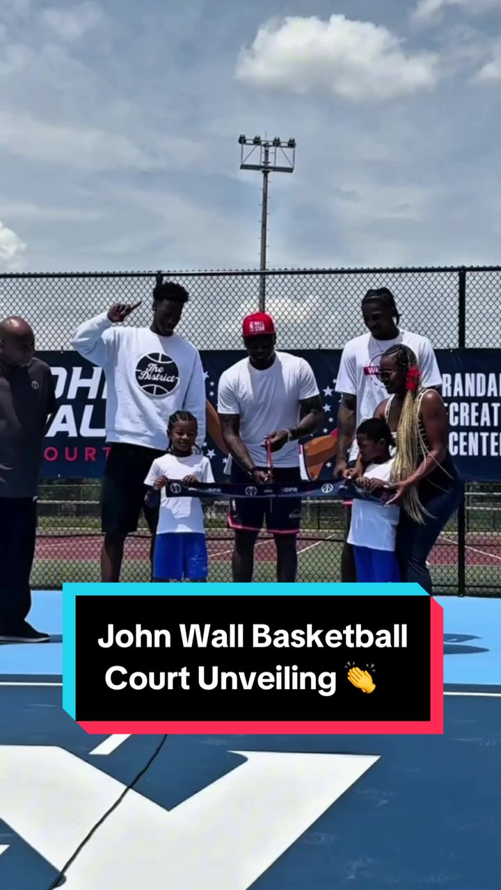 The @Washington Wizards unveiled a brand new John Wall basketball court in DC today, and their Number 1 pick AJ Dybantsa took the first shot on the new court! From one generation to the next! 👏 