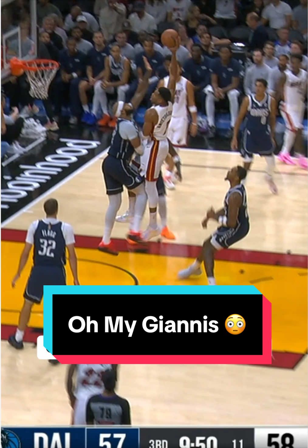 Giannis with the wild poster slam 💥 