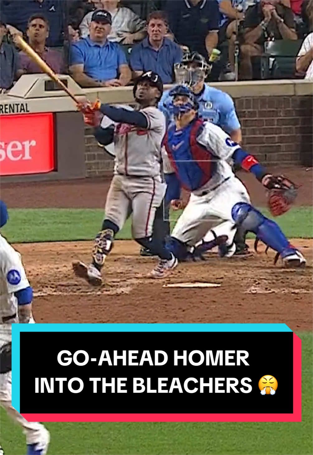 Ozzie Albies puts the @Atlanta Braves on top! 