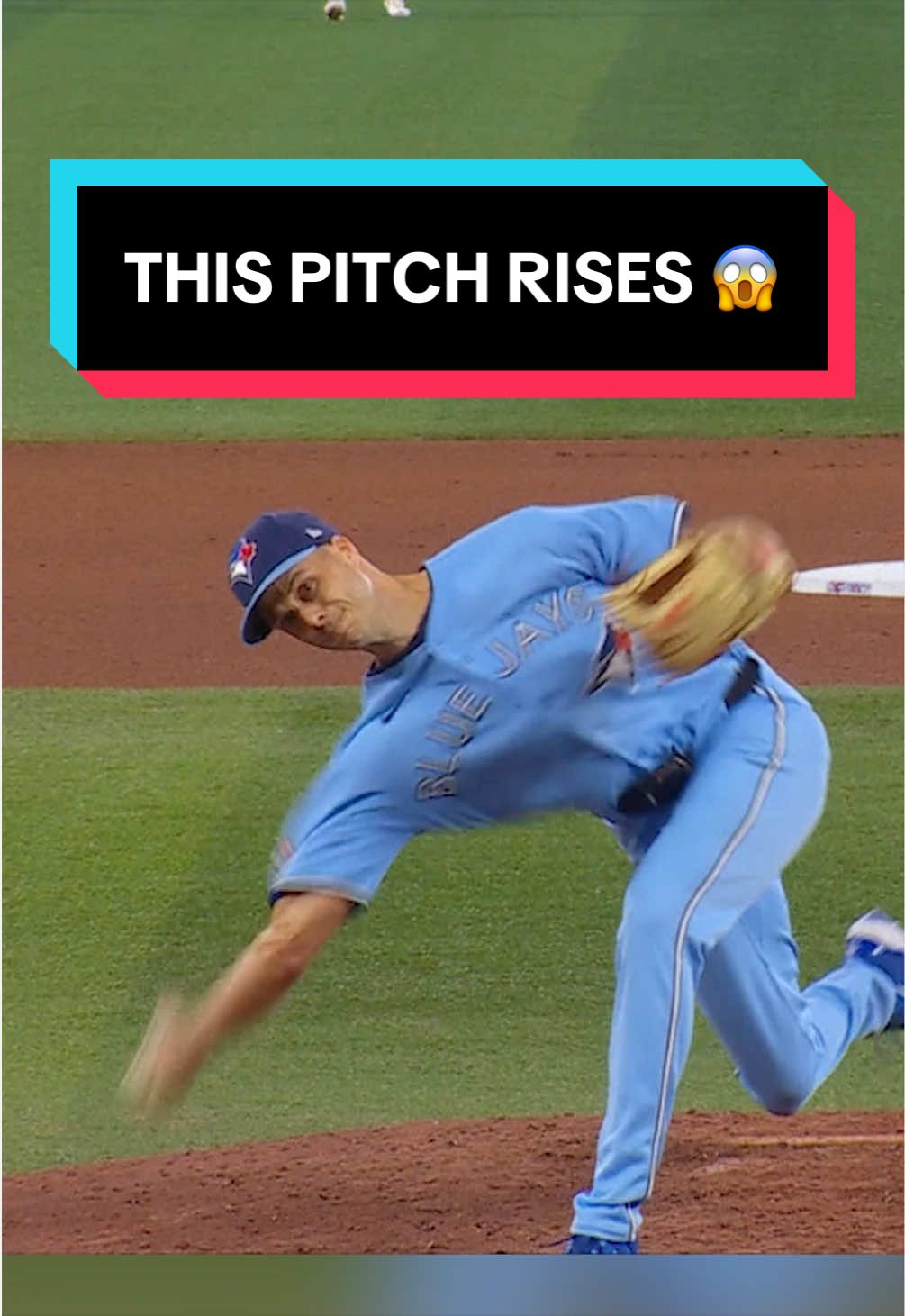 How do you hit Tyler Rogers? 🤯