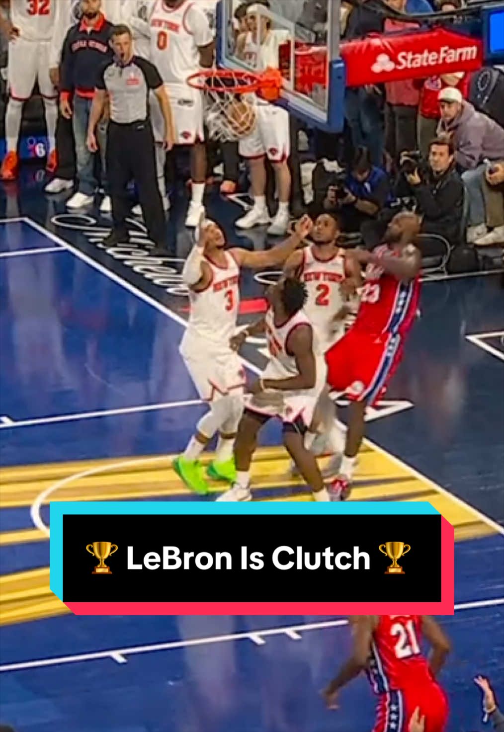 🏆 LeBron follows through to put Philly up 5 late ⏰ 🏆 