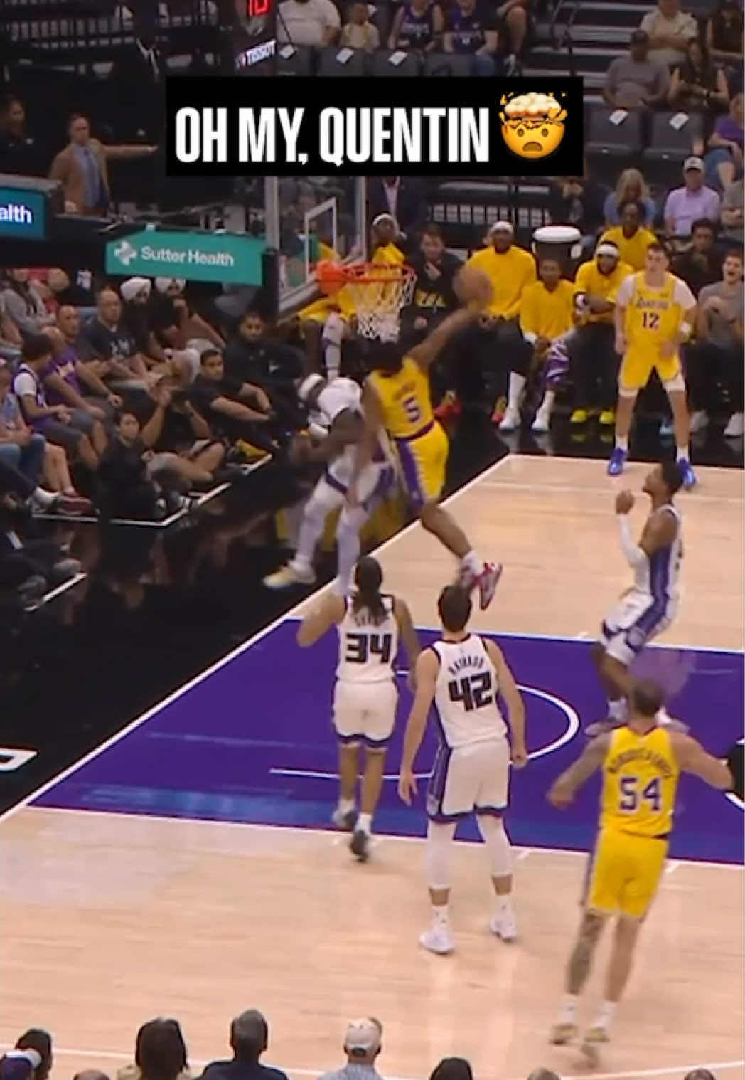 Q CAN FLY 😤 