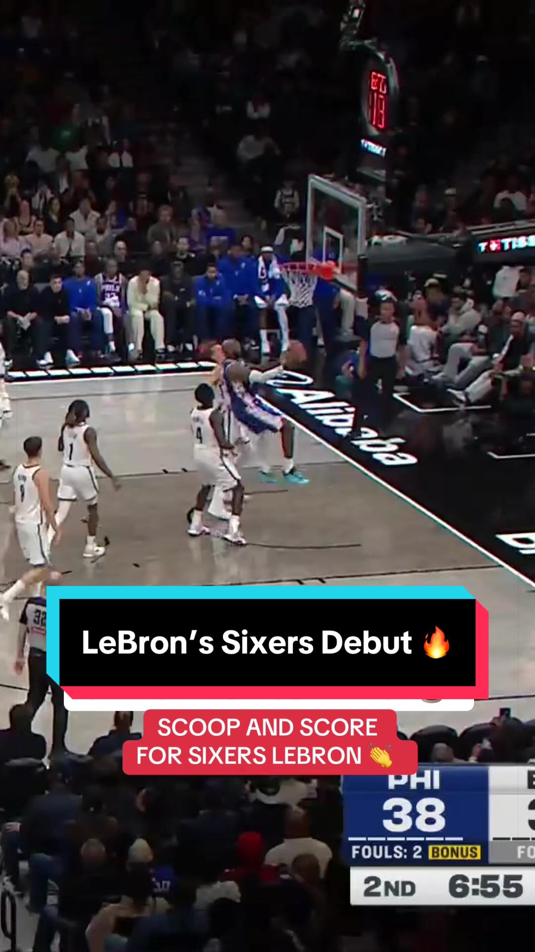 LeBron securing the smooth reverse lay 💨 
