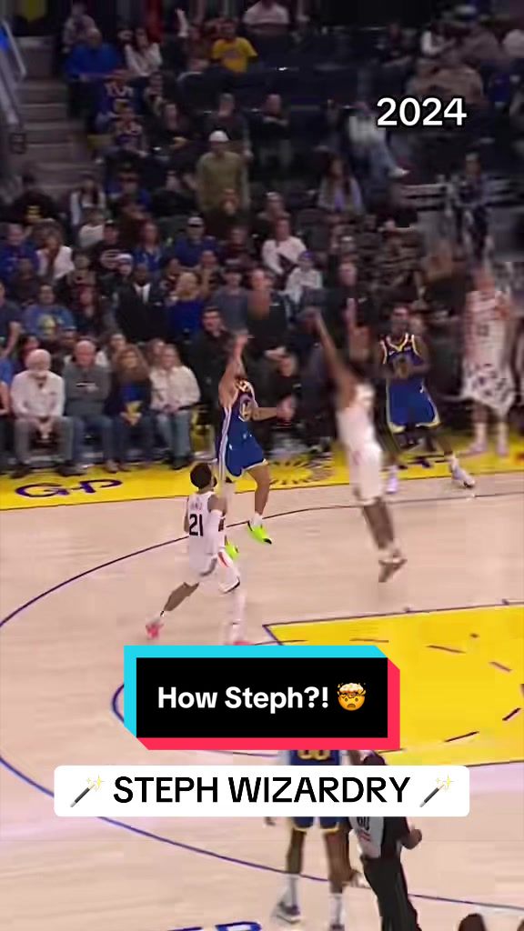 Only Steph could do this 🤣 