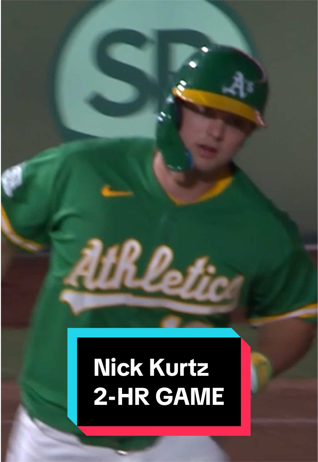 Nick Kurtz launches his second home run of the night! 💪