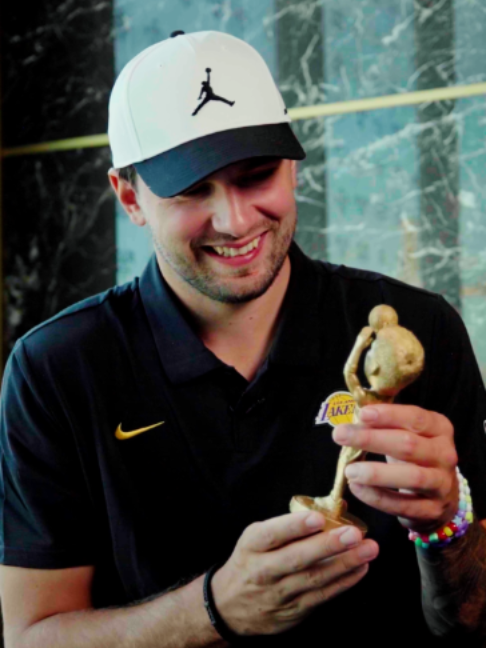 Bank on a little luck from the scoring champ. Limited Gold Luka bobbleheads await on 11/1 💛