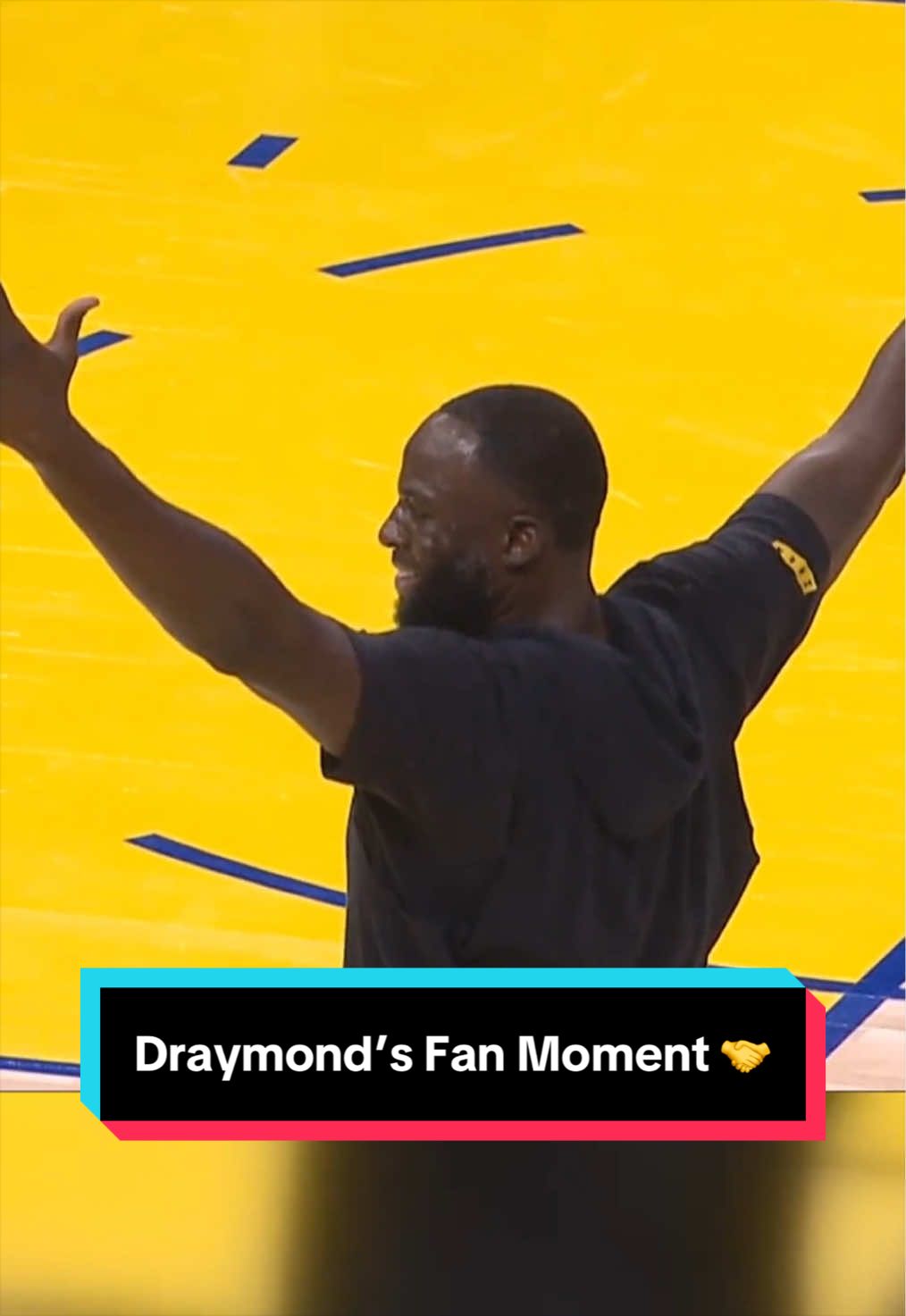 Second time’s the charm for this Warriors fan 🔥 