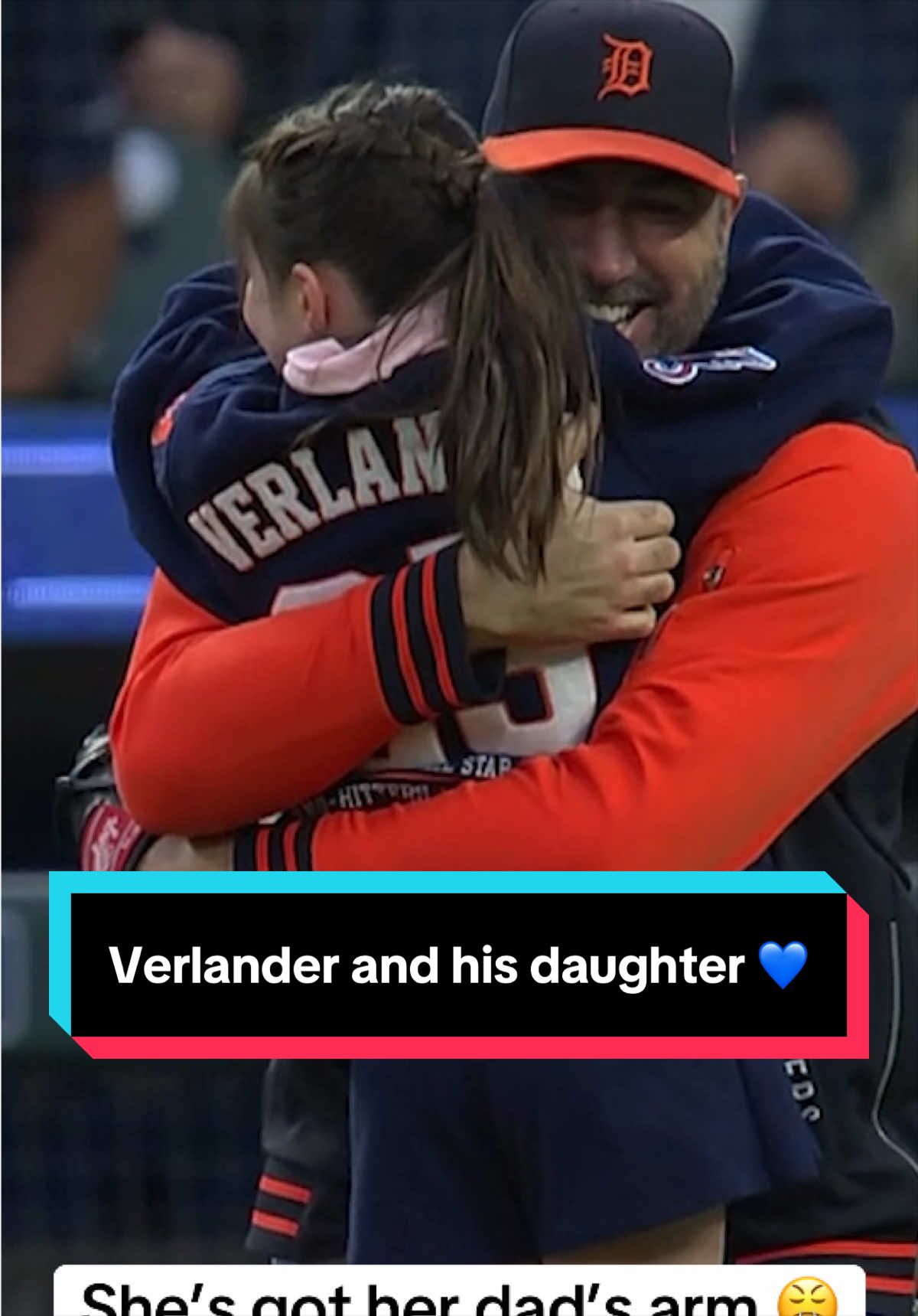 Justin Verlander's daughter Genevieve tossed a perfect first pitch! 