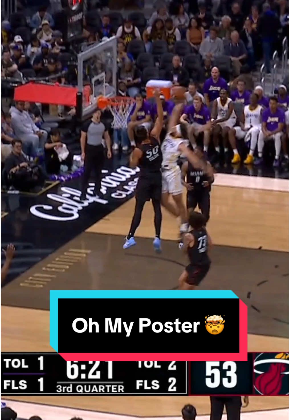 Anton Watson detonates at the rim 💥 😮‍💨 