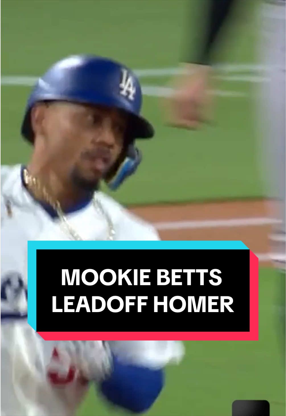 Mookie Betts rockets out a leadoff home run to kick off 