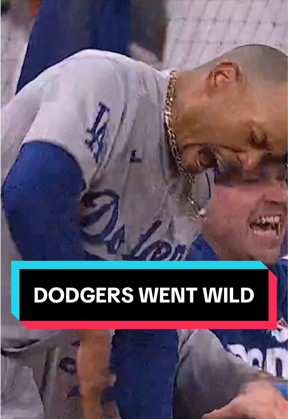 Teammates who hype each other up >>