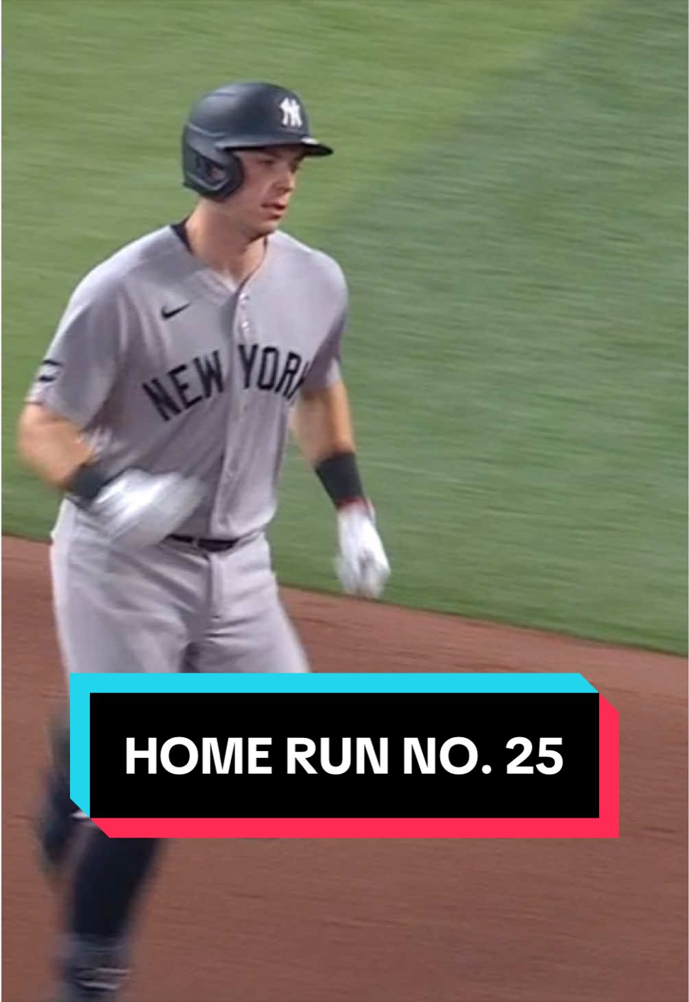 Ben Rice provides 9th-inning insurance for the Yankees! 