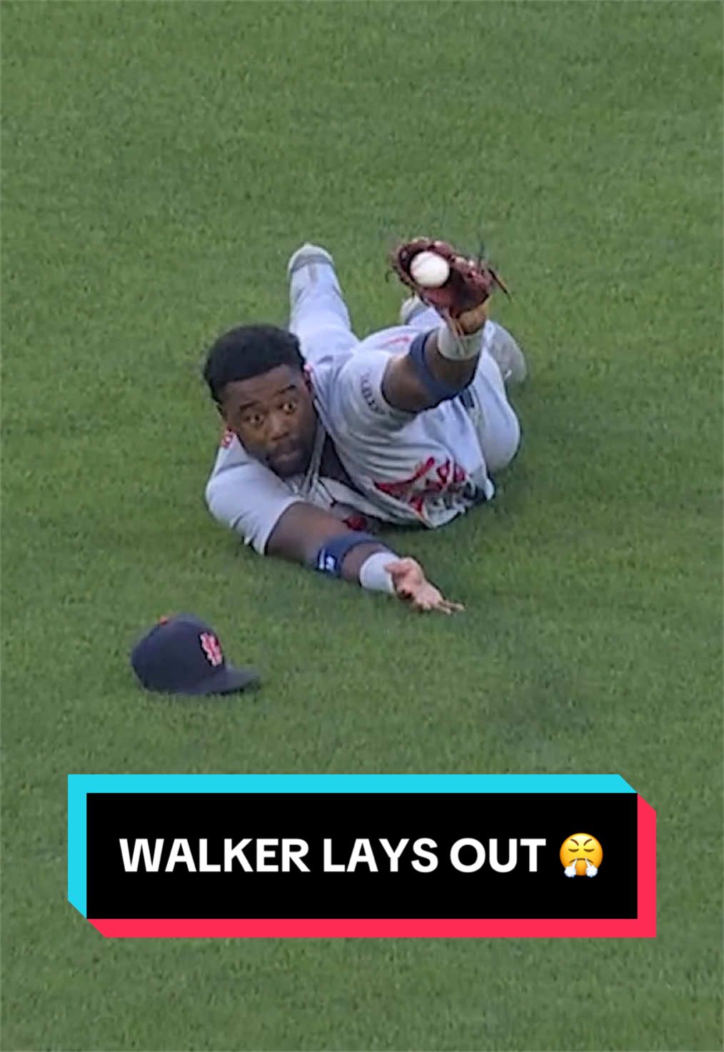 Jordan Walker put it all on the line to make a spectacular grab 😤