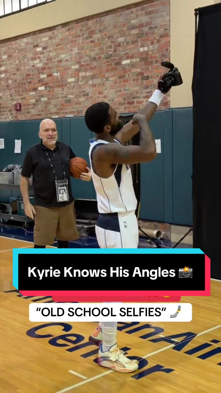 Old school selfies with Kyrie 🤳 🔥 