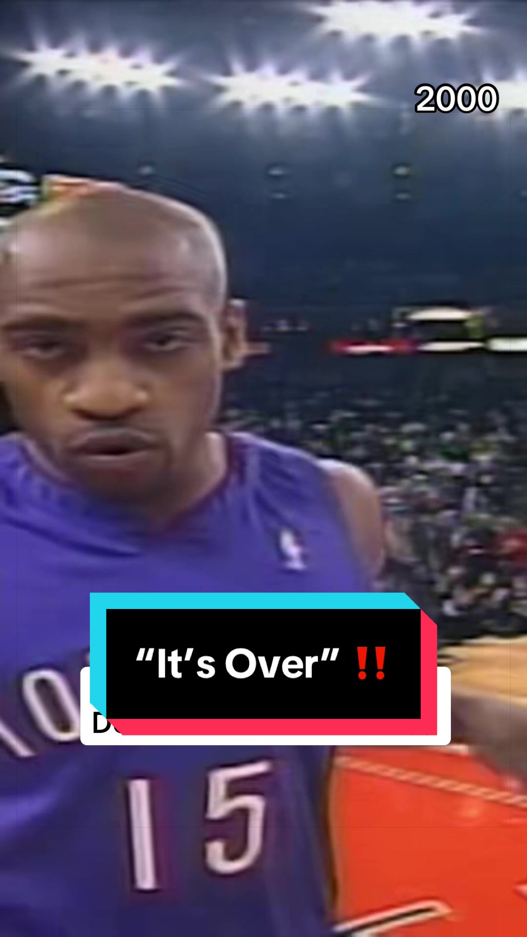 The crowd went crazy over this Vince Carter slam 🤩🔥 