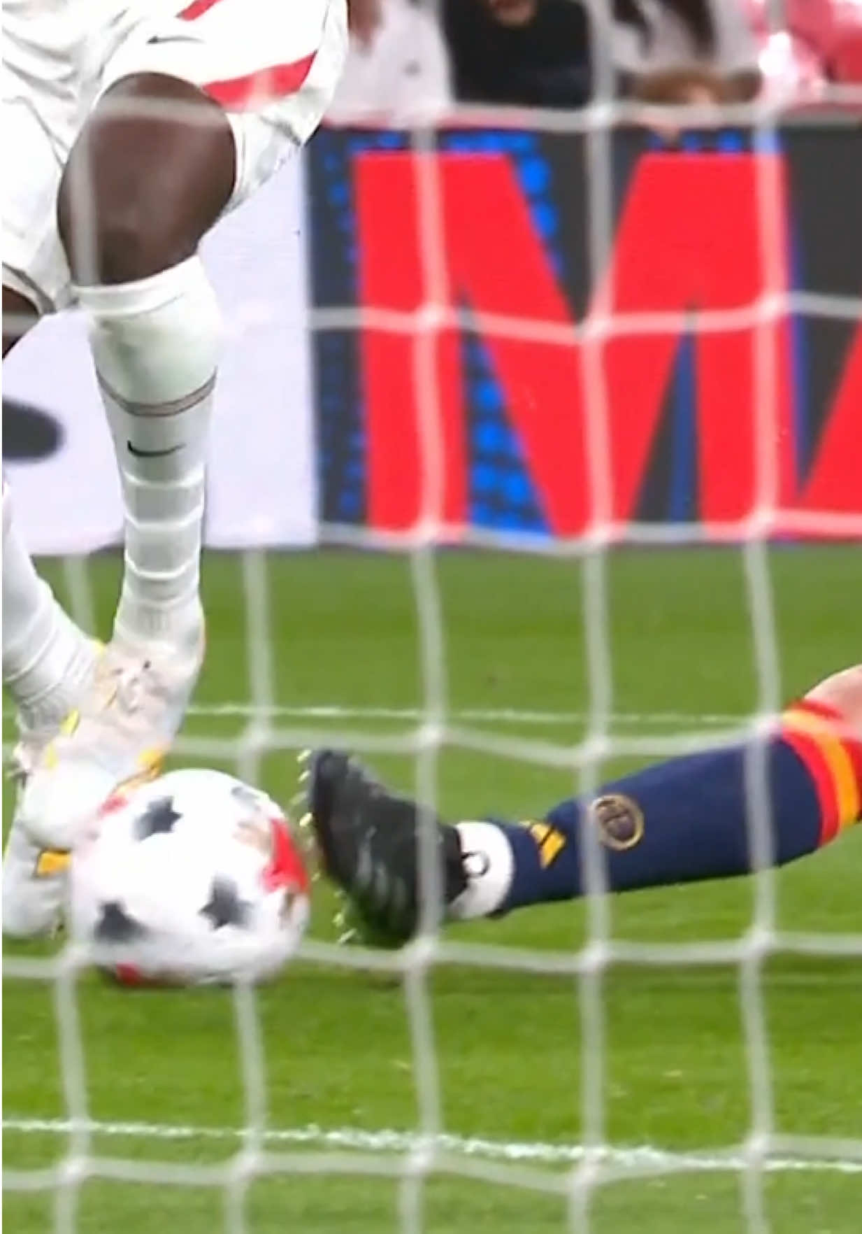 Laporte with a beauty 🤯 