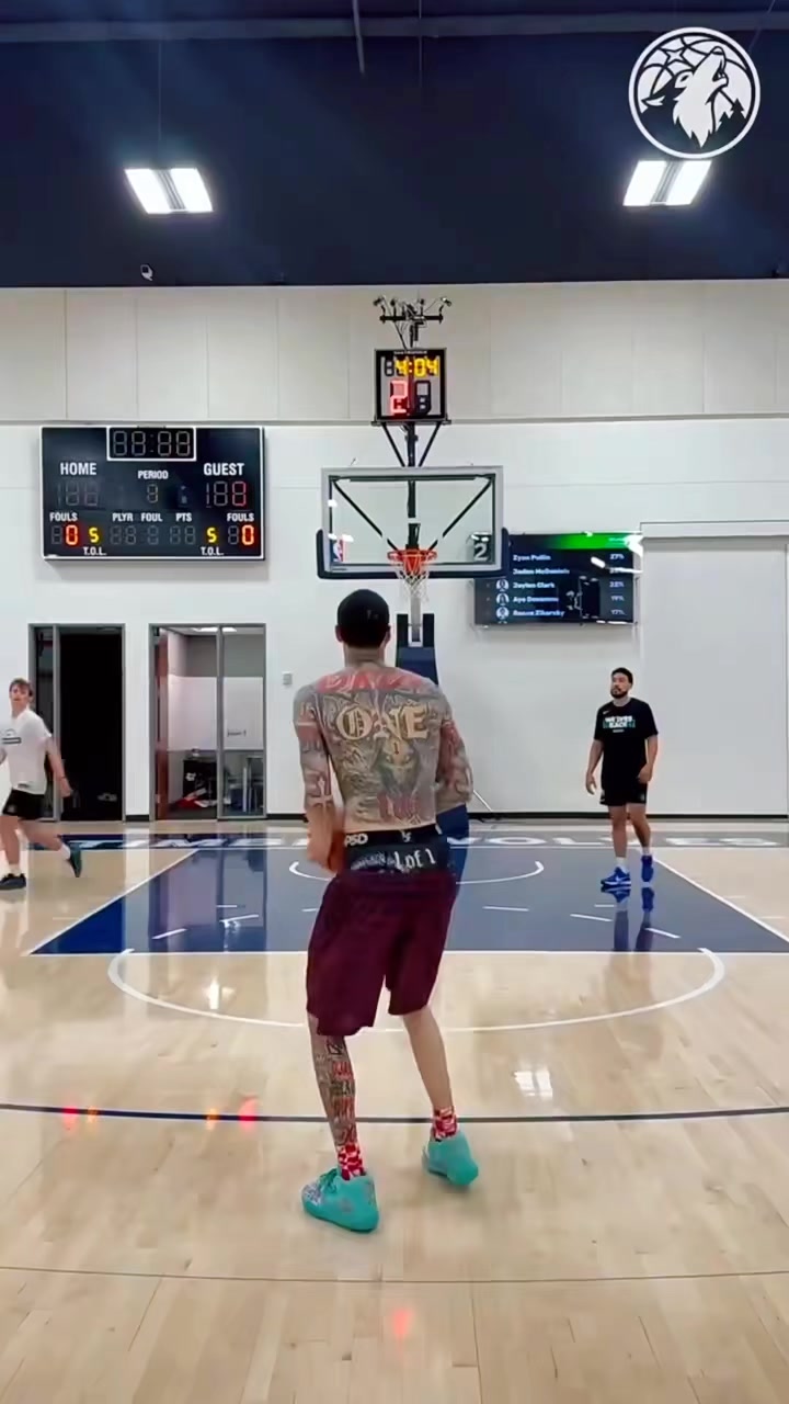 User sport has posted a video.