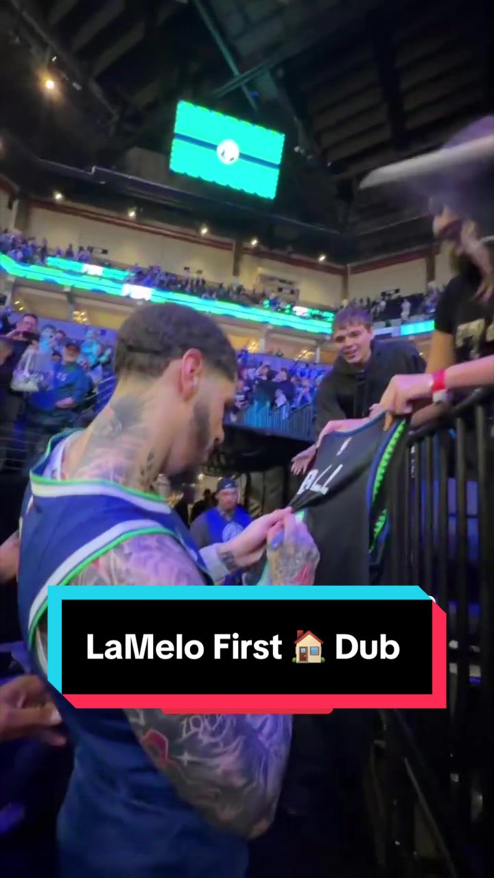 LaMelo with fans after a @Timberwolves dub 🙌 