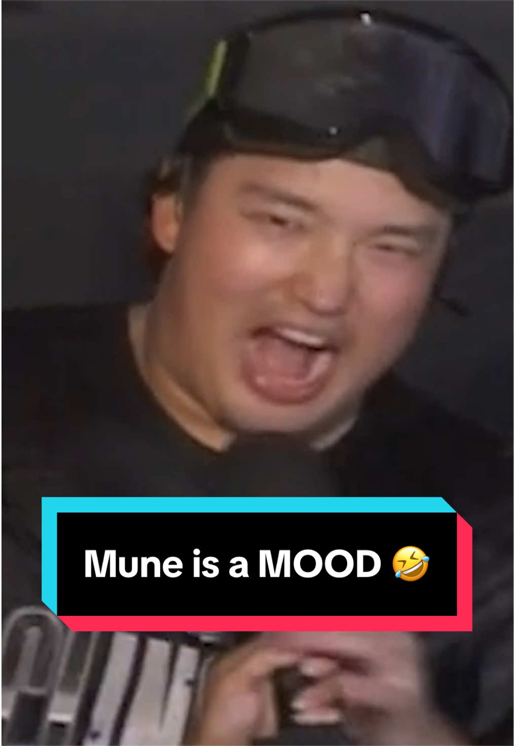 Munetaka Murakami having the time of his life during the clubhouse celebration 🤣
