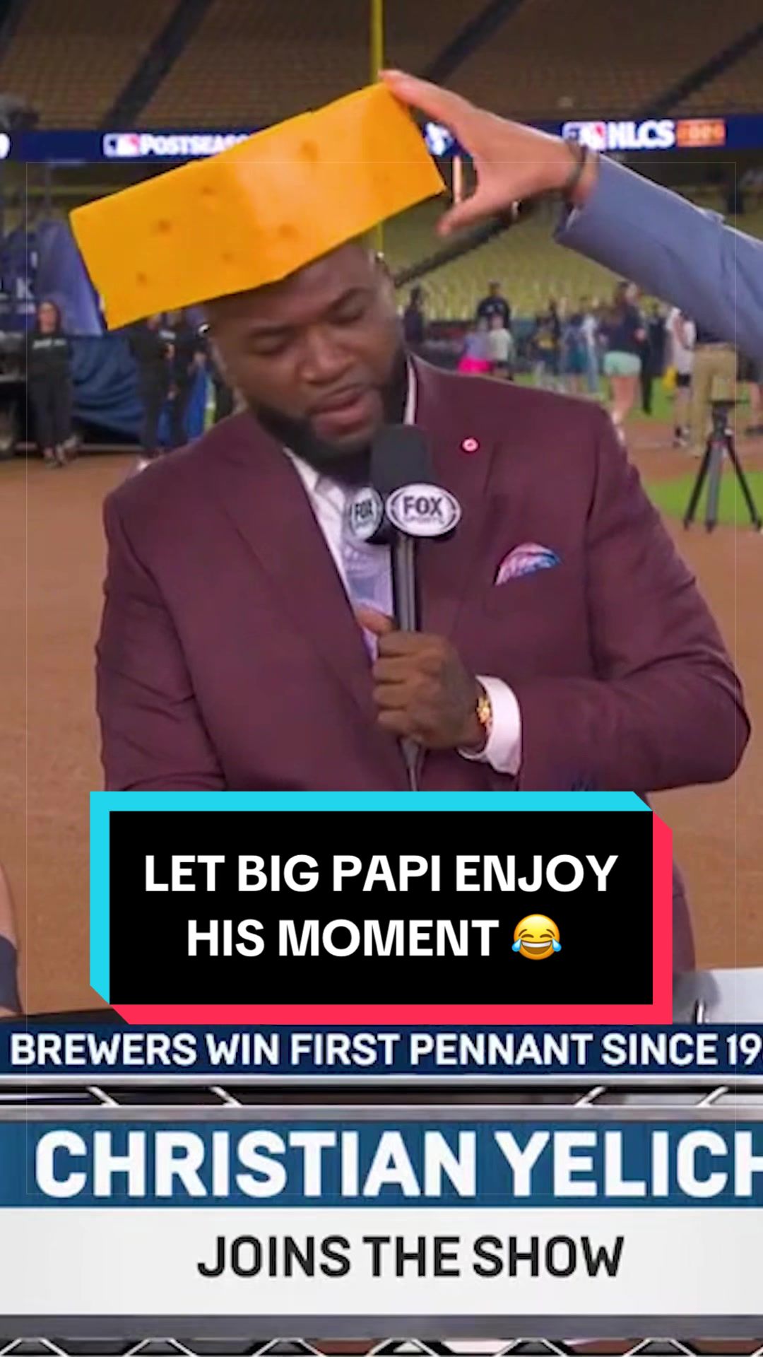 Big Papi doesn’t play about his cheesehead 😭 