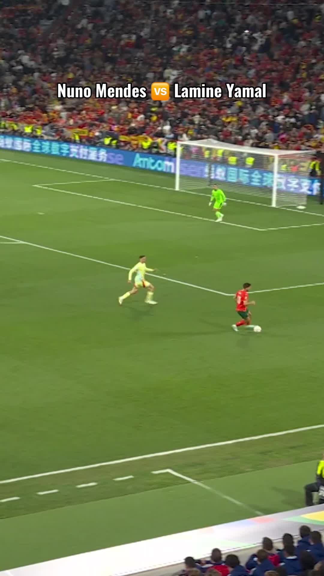 The footwork from a defender 😵‍💫😵‍💫
