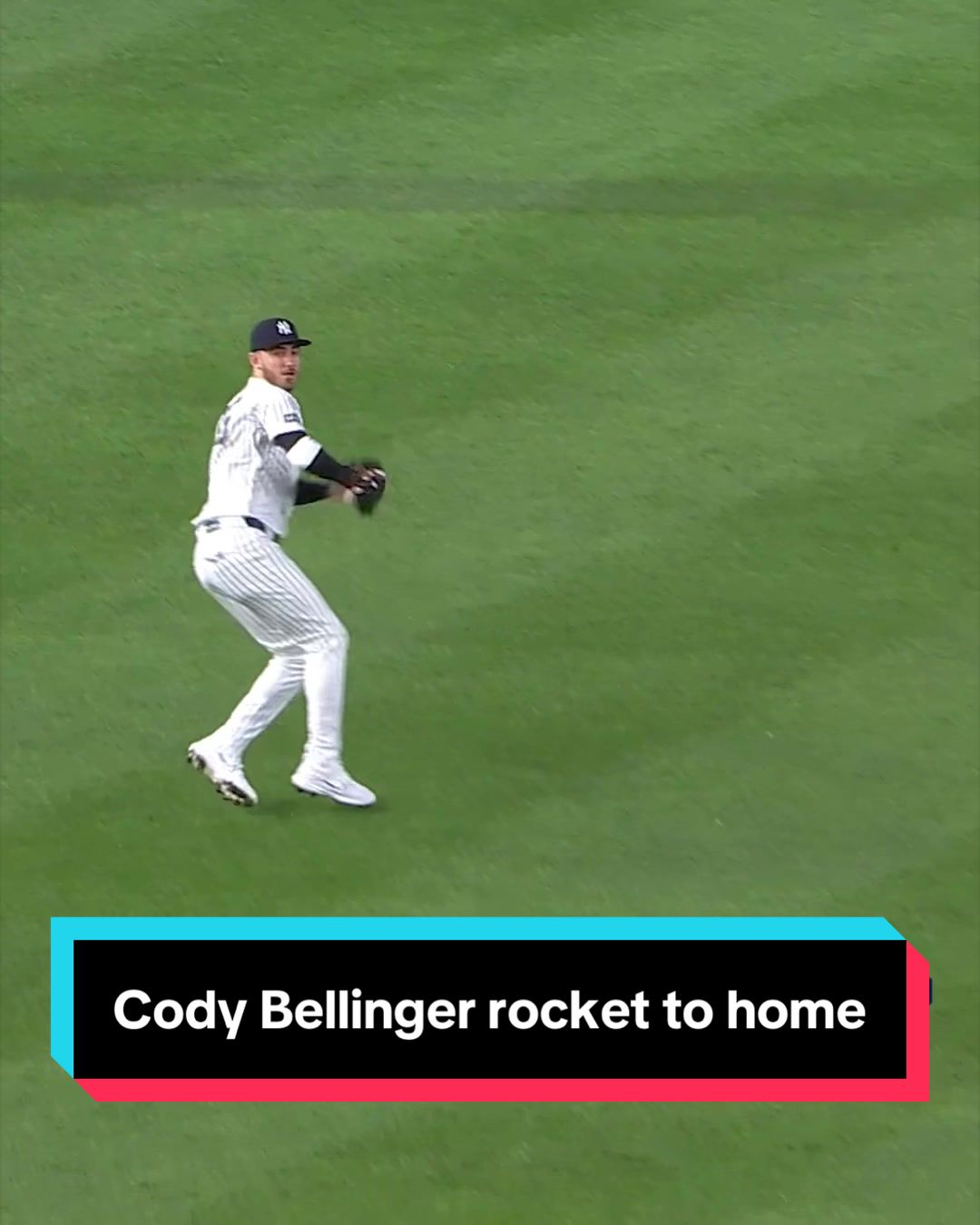 Cody Bellinger 99.7-MPH dart to home plate was the game-saving play! @essilor @Apple TV 
