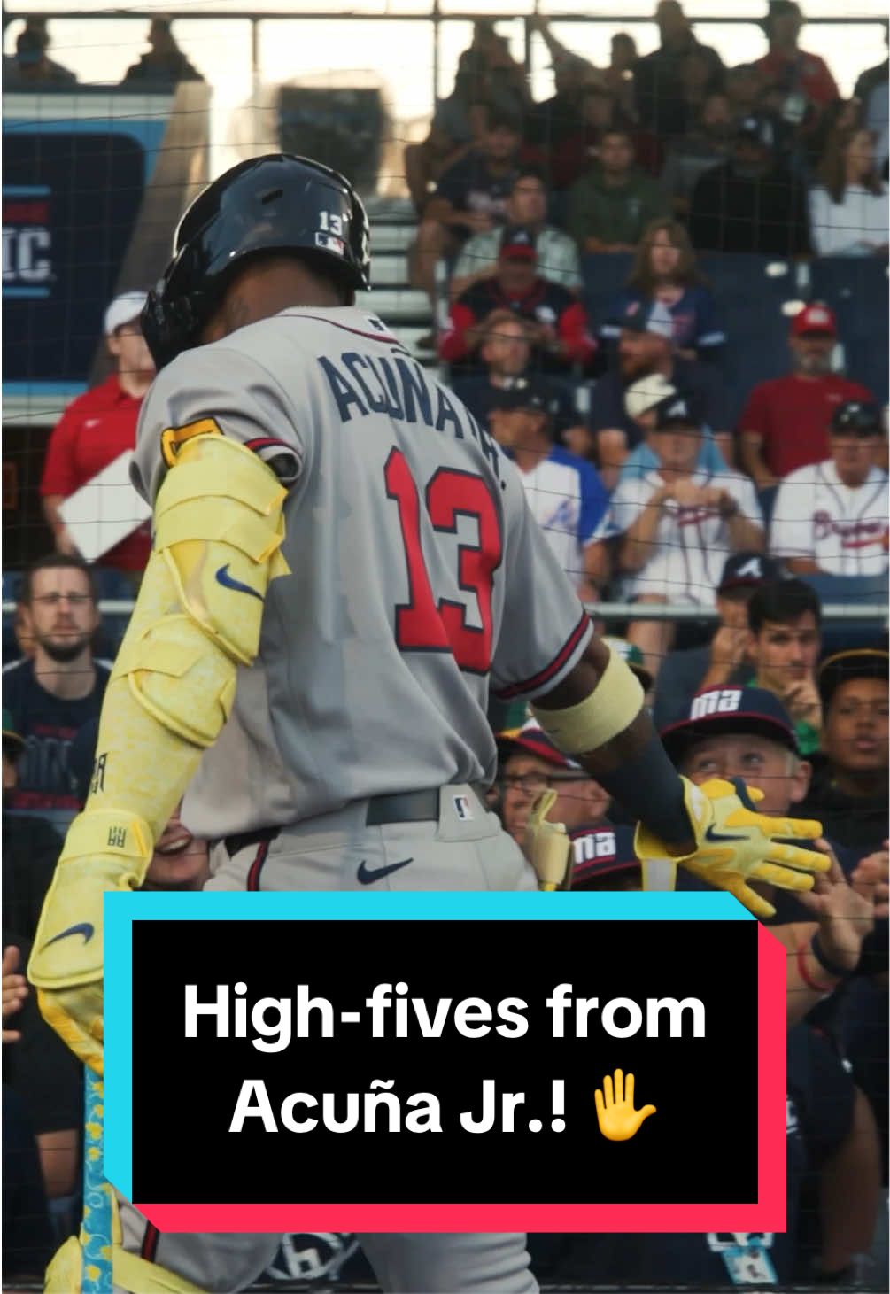 Ronald Acuña Jr. making time for the kids at the 