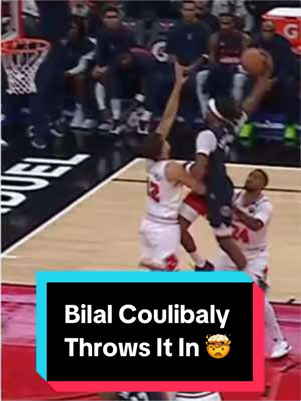 He got UP for this slam 😤 