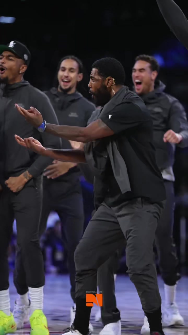 Kyrie Irving在場上超嗨為隊友慶祝！