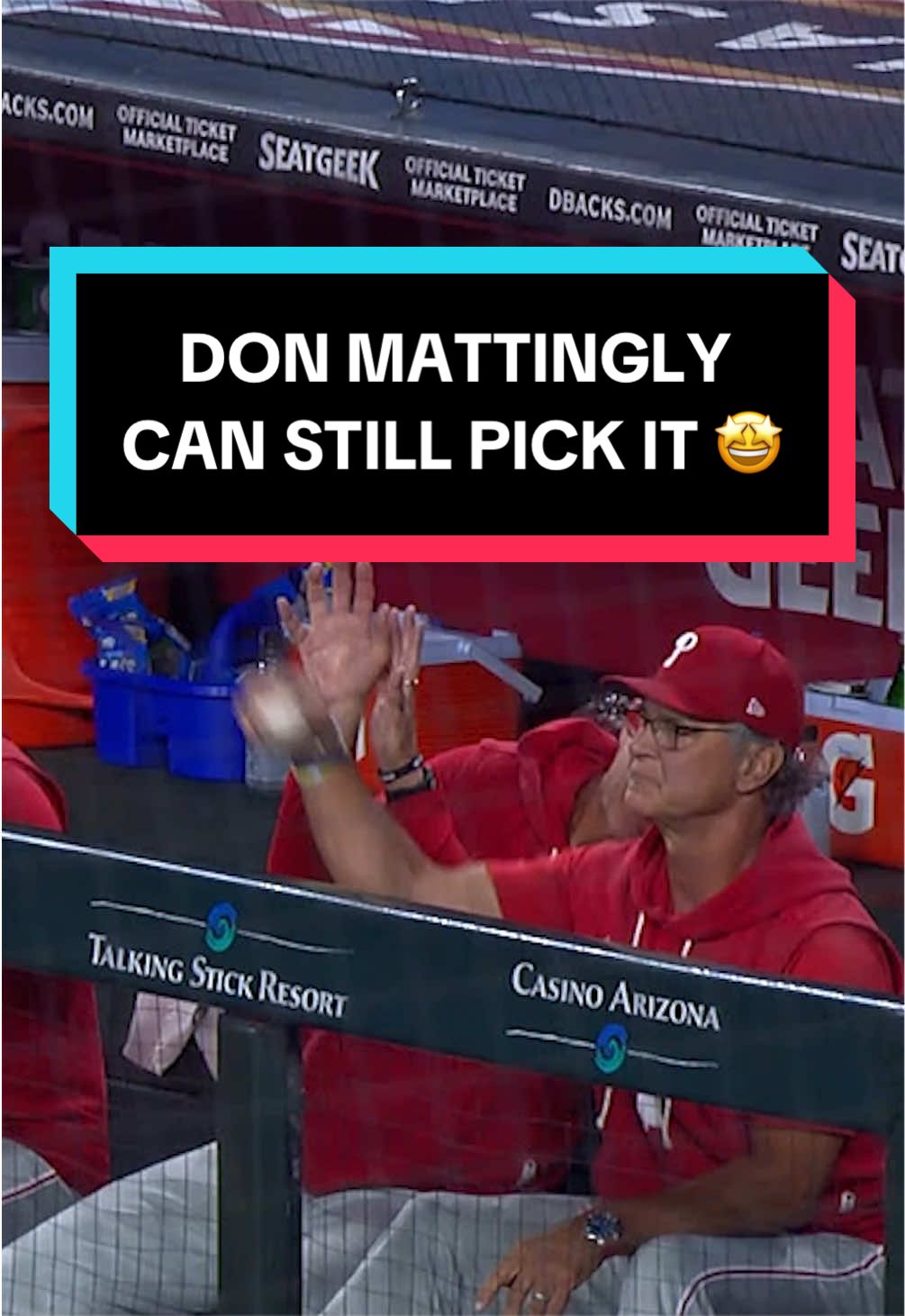 Once a 9-time Gold Glove winner, always a 9-time Gold Glove winner 🤩