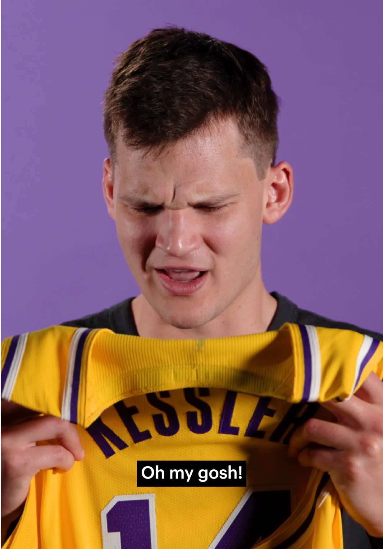 Our newest Lakers seeing our newest patch partner 👀 @albert x 