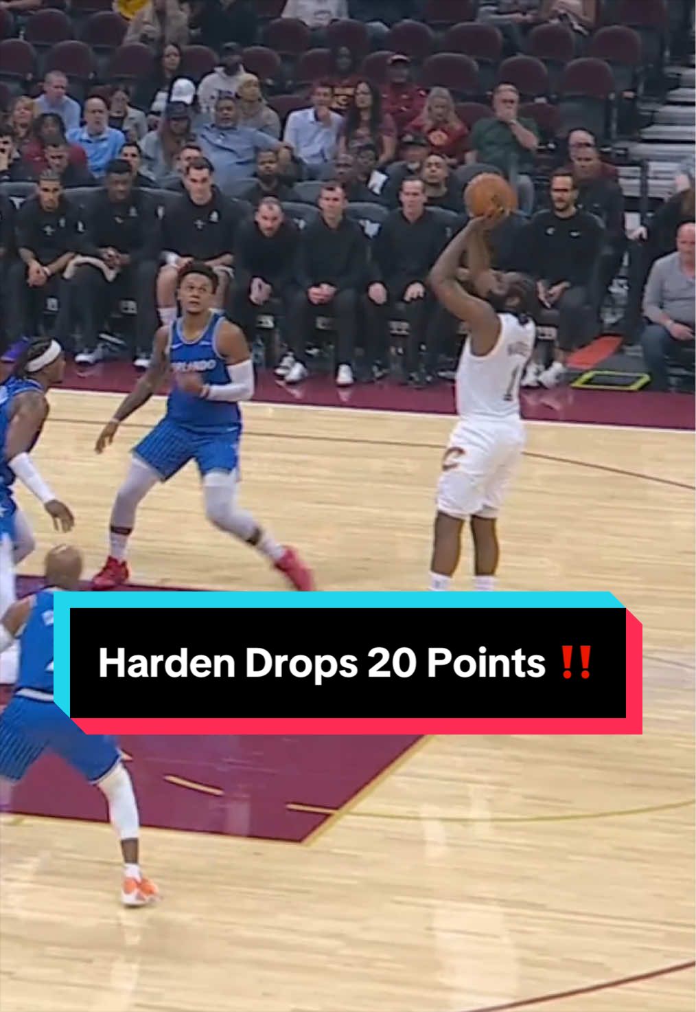 Harden is having himself a night 🙌 